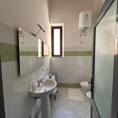 Casa Della Regina * Λόκρι